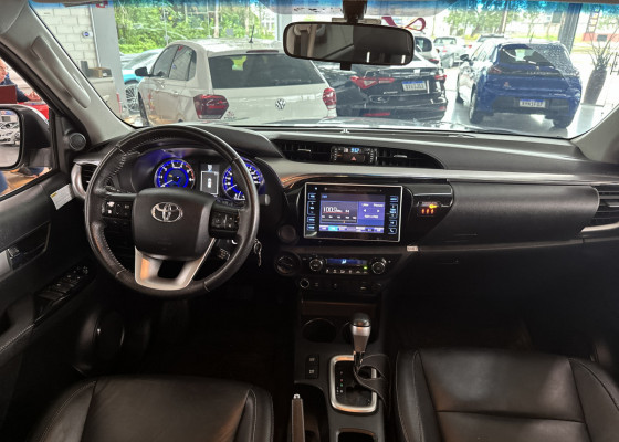 Toyota Hilux CD SRV 4x4 2.8 TDI Diesel Aut. 2018 Diesel