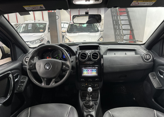 Renault DUSTER OROCH Dyna. 2.0 Flex 16V Mec. 2016 Flex