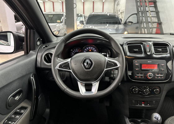Renault LOGAN Zen Flex 1.0 12V 4p Mec. 2023 Flex