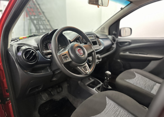 Fiat UNO ATTRACTIVE 1.0 Flex 6V 5p 2017 Flex