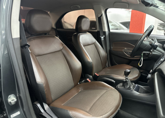 GM - Chevrolet COBALT LTZ 1.8 8V Econo.Flex 4p Mec. 2019 Flex