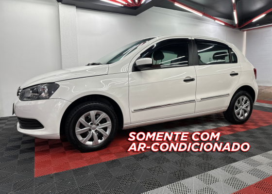 VW - VolksWagen Gol (novo) 1.0 Mi Total Flex 8V 4p 2014 Flex