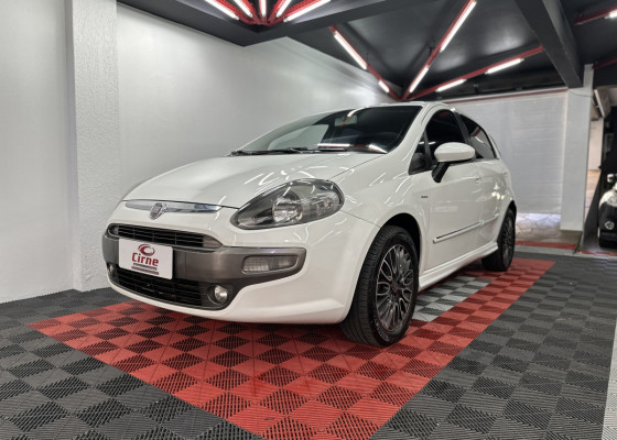 Fiat Punto Sporting Dualogic 1.8 Flex 16V 5p 2013 Flex