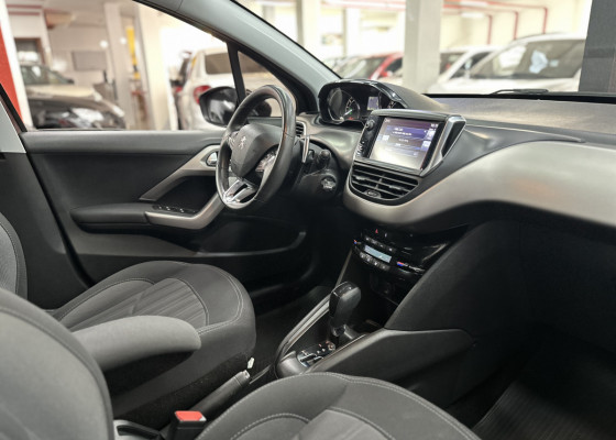 Peugeot 208 Griffe 1.6 Flex 16V 5p Aut. 2018 Flex