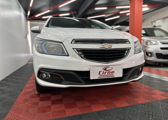 GM - Chevrolet ONIX HATCH LTZ 1.4 8V FlexPower 5p Aut. 2014 Flex