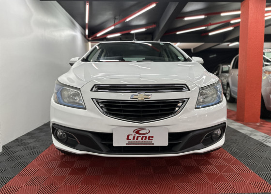 GM - Chevrolet ONIX HATCH LTZ 1.4 8V FlexPower 5p Aut. 2014 Flex