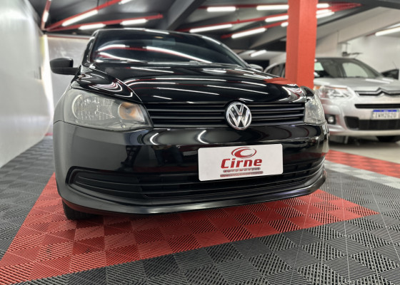 VW - VolksWagen Gol (novo) 1.6 Mi Total Flex 8V 2p 2014 Flex