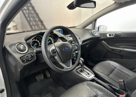 Ford Fiesta TIT./TIT.Plus 1.6 16V Flex Aut. 2014 Flex