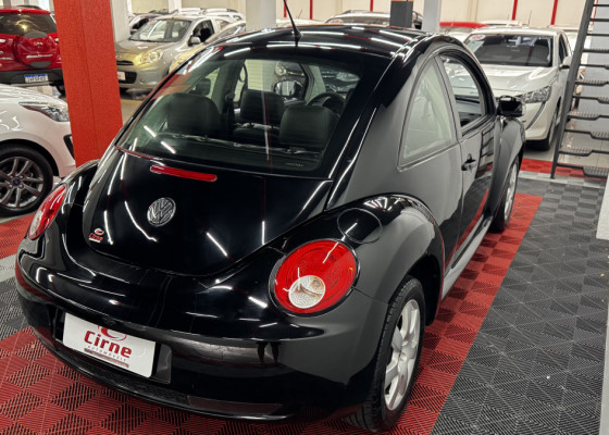 VW - VolksWagen New Beetle 2.0 Mi Mec./Aut. 2009 Gás
