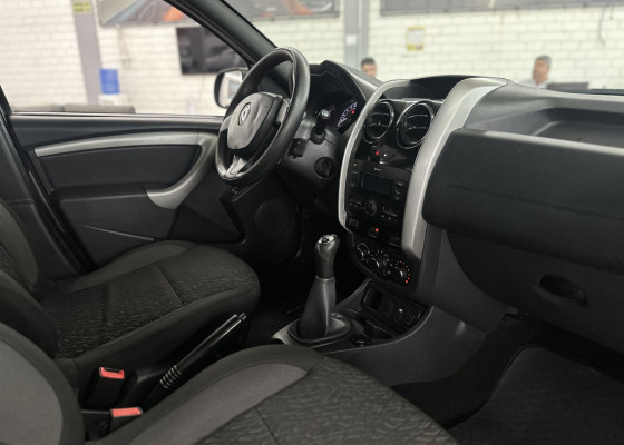 Renault DUSTER OROCH Expression 1.6 Flex 16V Mec 2019 Flex