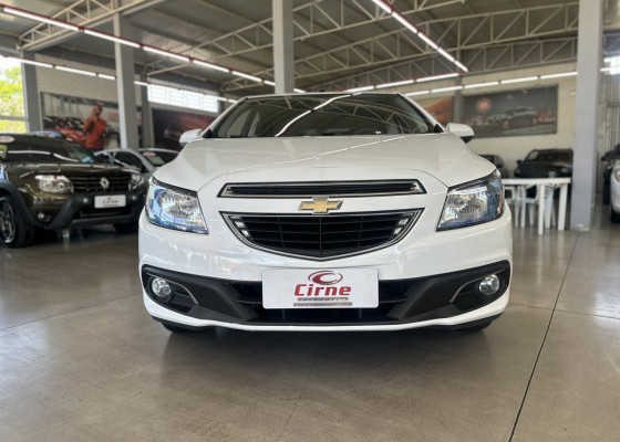 GM - Chevrolet ONIX HATCH LTZ 1.4 8V FlexPower 5p Mec. 2015 Flex