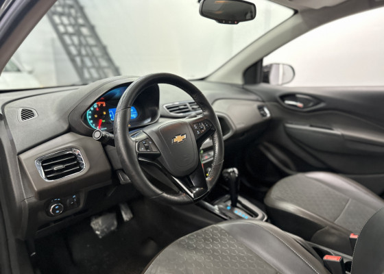 GM - Chevrolet PRISMA Sed. LTZ 1.4 8V FlexPower 4p Aut. 2018 Flex