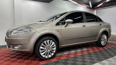 Fiat LINEA ABSOLUTE 1.9/1.8 Flex Dualogic 4p 2012 Flex