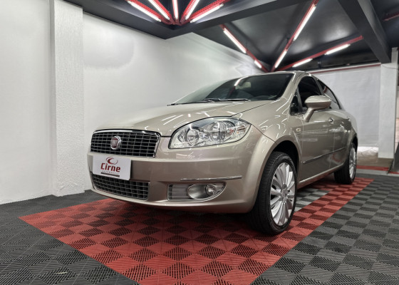 Fiat LINEA ABSOLUTE 1.9/1.8 Flex Dualogic 4p 2012 Flex