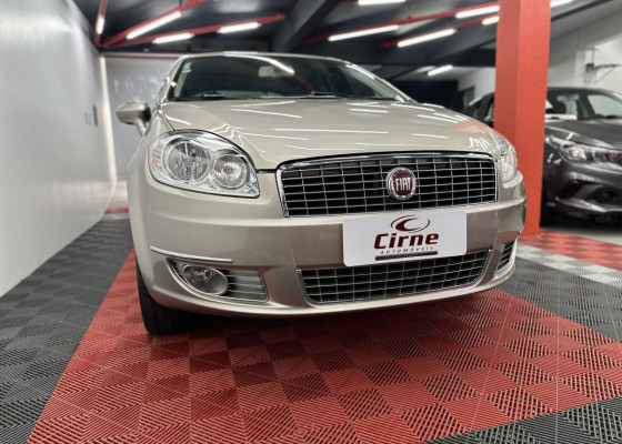 Fiat LINEA ABSOLUTE 1.9/1.8 Flex Dualogic 4p 2012 Flex