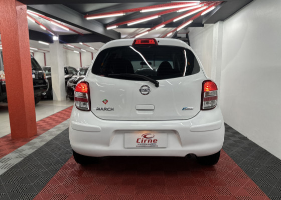 Nissan MARCH SV 1.6 16V Flex Fuel 2014 Flex