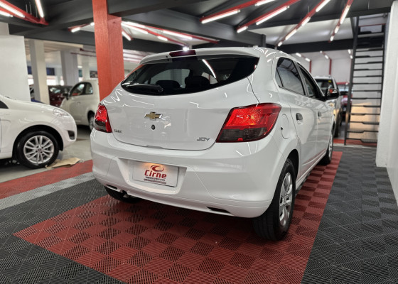 GM - Chevrolet ONIX HATCH Joy 1.0 8V Flex 5p Mec. 2019 Flex