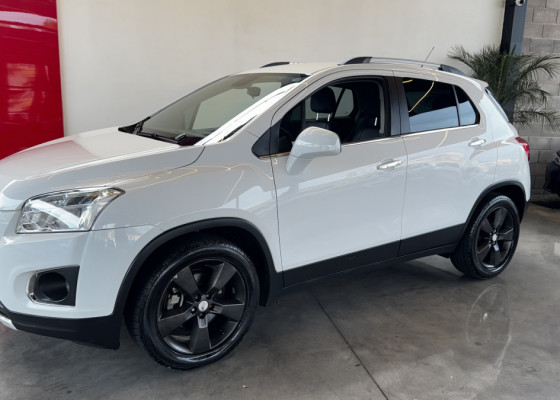 GM - Chevrolet TRACKER LTZ 1.8 16V Flex 4x2 Aut. 2014 Flex