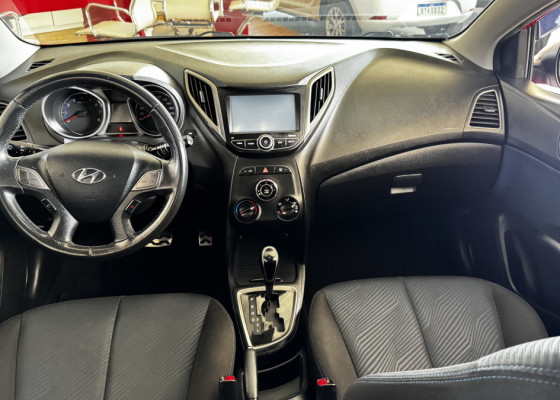 Hyundai HB20X Style 1.6 Flex 16V Aut. 2015 Flex