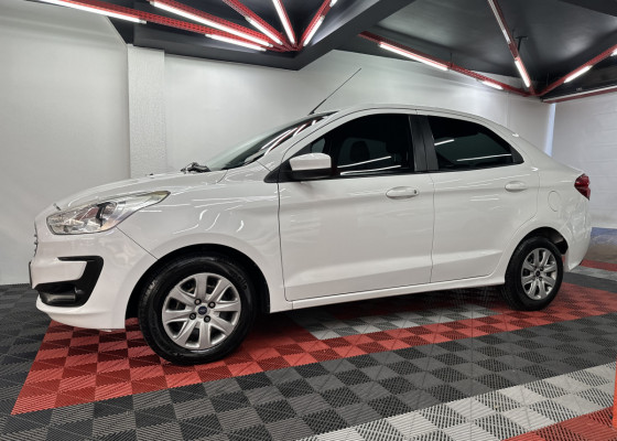 Ford Ka 1.0 Sedan SE 12V Flex 4p Mec. 2020 Flex