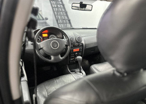 Renault SANDERO Privilège Hi-Flex 1.6 16V 5p Aut 2012 Flex