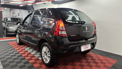 Renault SANDERO Privilège Hi-Flex 1.6 16V 5p Aut 2012 Flex