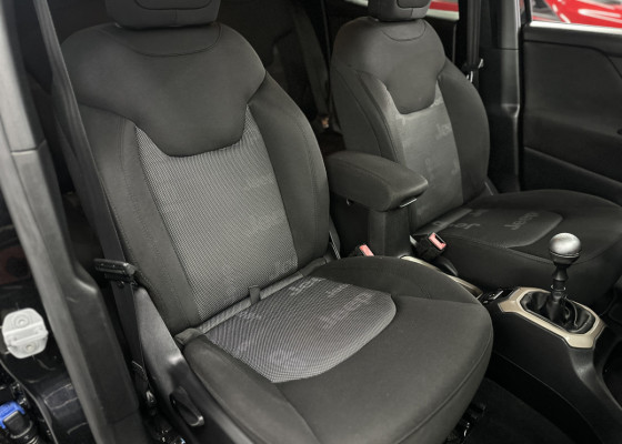 Jeep Renegade Sport 1.8 4x2 Flex 16V Mec. 2017 Flex