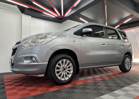 GM - Chevrolet SPIN LT 1.8 8V Econo.Flex 5p Mec. 2013 Flex