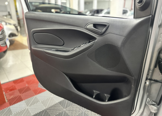 Ford Ka 1.5 Sedan SE Plus 12V Flex 4p Aut. 2021 Flex