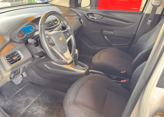 GM - Chevrolet ONIX HATCH LTZ 1.4 8V FlexPower 5p Aut. 2016 Flex