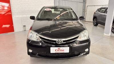 Toyota ETIOS XLS 1.5 Flex 16V 5p Mec. 2013 Flex
