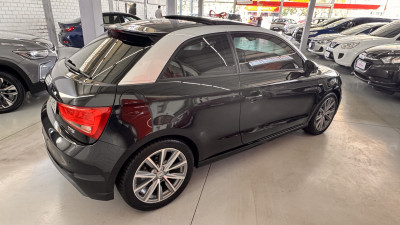 Audi A1 1.4 TFSI 122cv S-tronic 3p 2013 Gasolina