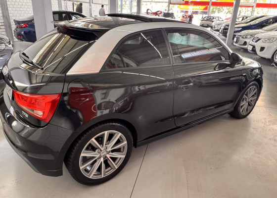 Audi A1 1.4 TFSI 122cv S-tronic 3p 2013 Gasolina