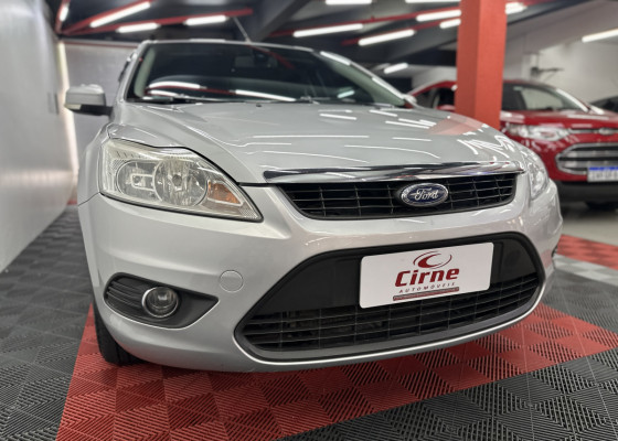 Ford Focus Sedan 2.0 16V/2.0 16V Flex 4p Aut. 2013 Flex