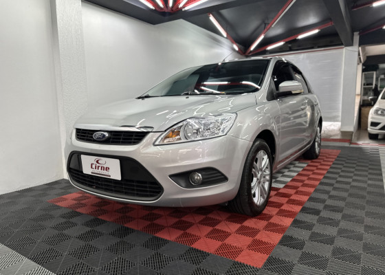 Ford Focus Sedan 2.0 16V/2.0 16V Flex 4p Aut. 2013 Flex