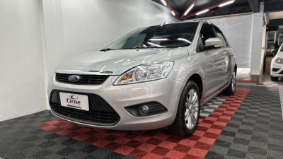 Ford Focus Sedan 2.0 16V/2.0 16V Flex 4p Aut. 2013 Flex