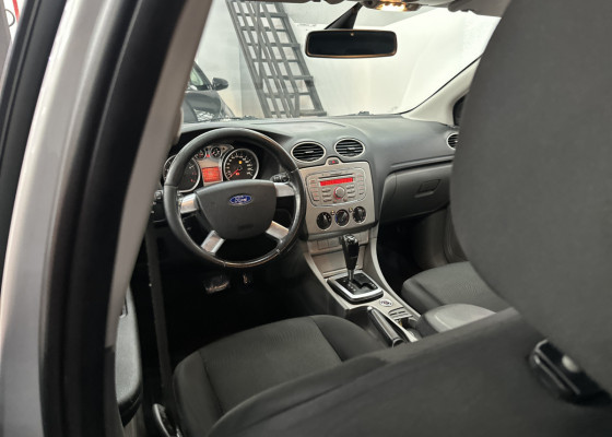 Ford Focus Sedan 2.0 16V/2.0 16V Flex 4p Aut. 2013 Flex