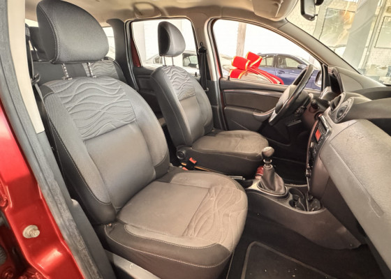 Renault DUSTER Dynamique 2.0 Hi-Flex 16V Mec. 2013 Flex