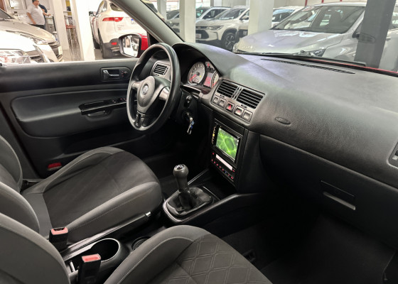 VW - VolksWagen Golf 1.6 Mi Total Flex 8V 4p 2014 Flex
