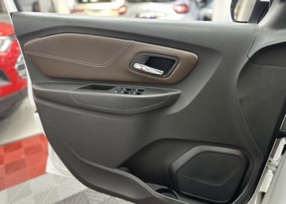 GM - Chevrolet SPIN PREMIER 1.8 8V Econo.Flex 5p Aut. 2022 Flex