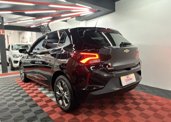GM - Chevrolet ONIX HATCH PREM. 1.0 12V TB Flex 5p Aut. 2021 Flex