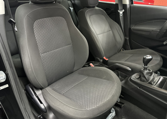 GM - Chevrolet ONIX HATCH LT 1.0 8V FlexPower 5p Mec. 2018 Flex