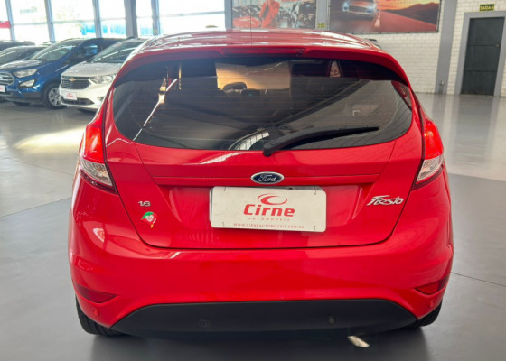 Ford Fiesta 1.6 16V Flex Aut. 5p 2016 Flex