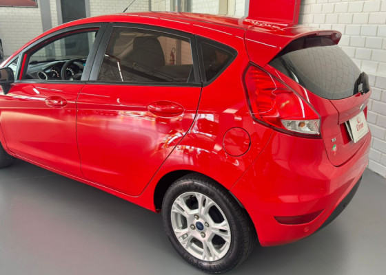 Ford Fiesta 1.6 16V Flex Aut. 5p 2016 Flex
