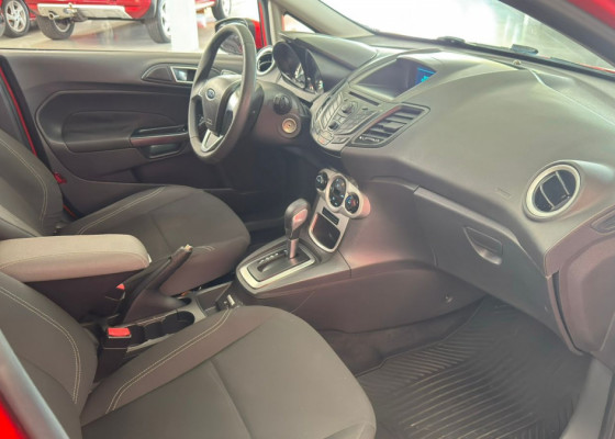 Ford Fiesta 1.6 16V Flex Aut. 5p 2016 Flex