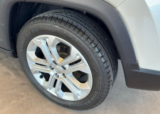 Jeep COMPASS LONG. T270 1.3 TB 4x2 Flex Aut. 2023 Flex