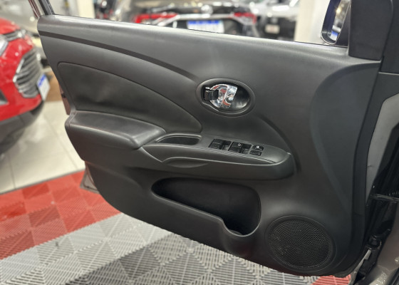 Nissan VERSA SV 1.6 16V FlexStart 4p Aut. 2020 Flex