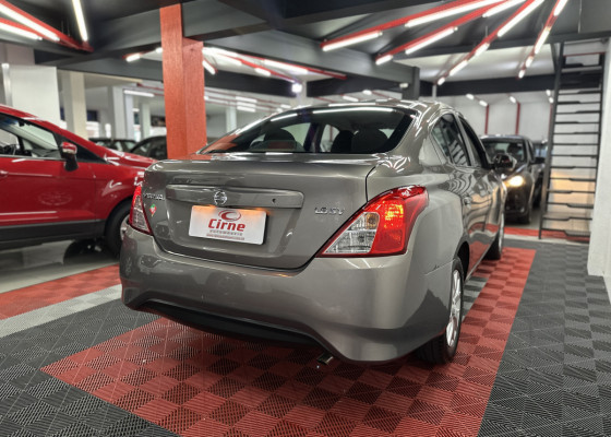 Nissan VERSA SV 1.6 16V FlexStart 4p Aut. 2020 Flex
