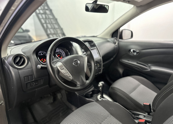 Nissan VERSA SV 1.6 16V FlexStart 4p Aut. 2020 Flex