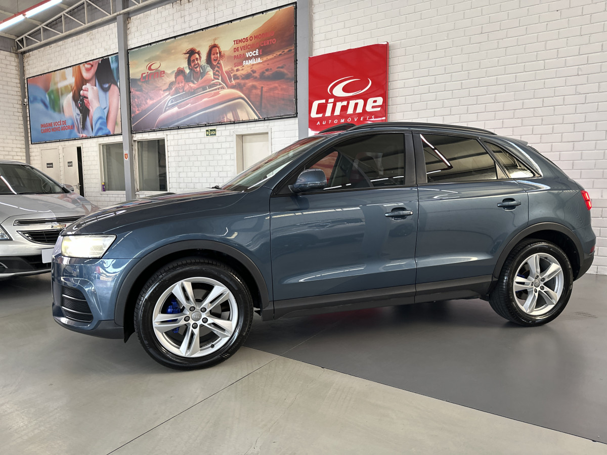 Audi Q3 1.4 TFSI/TFSI Flex S-tronic 5p 2016 Gasolina